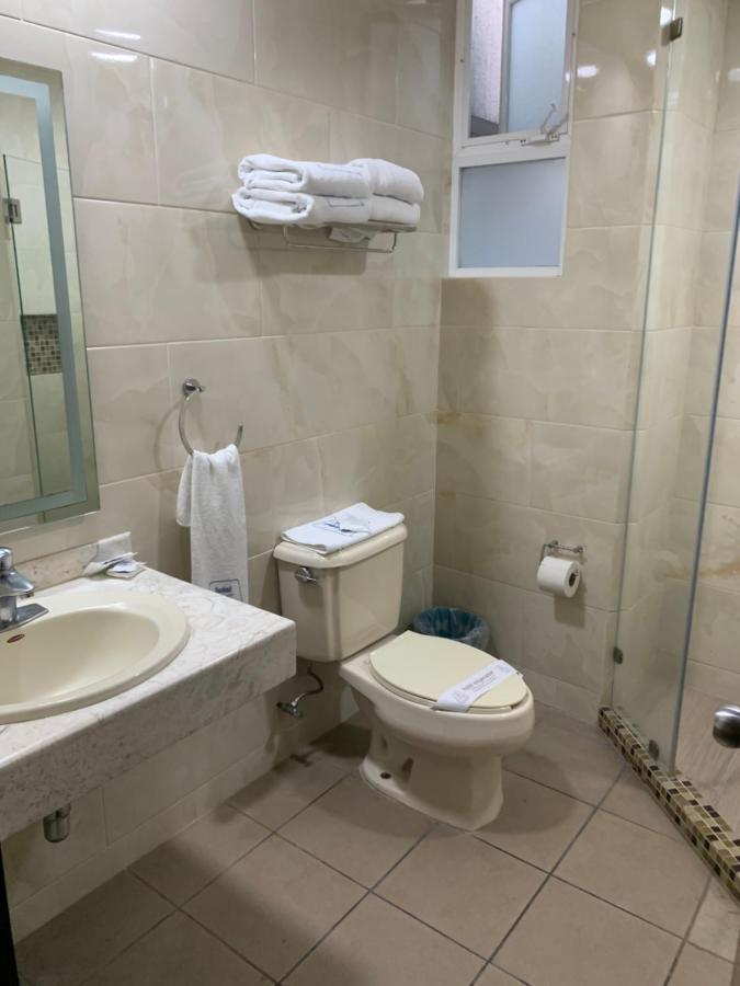Hotel Emperador De Queretaro Casa Blanca La Corregidora 外观 照片