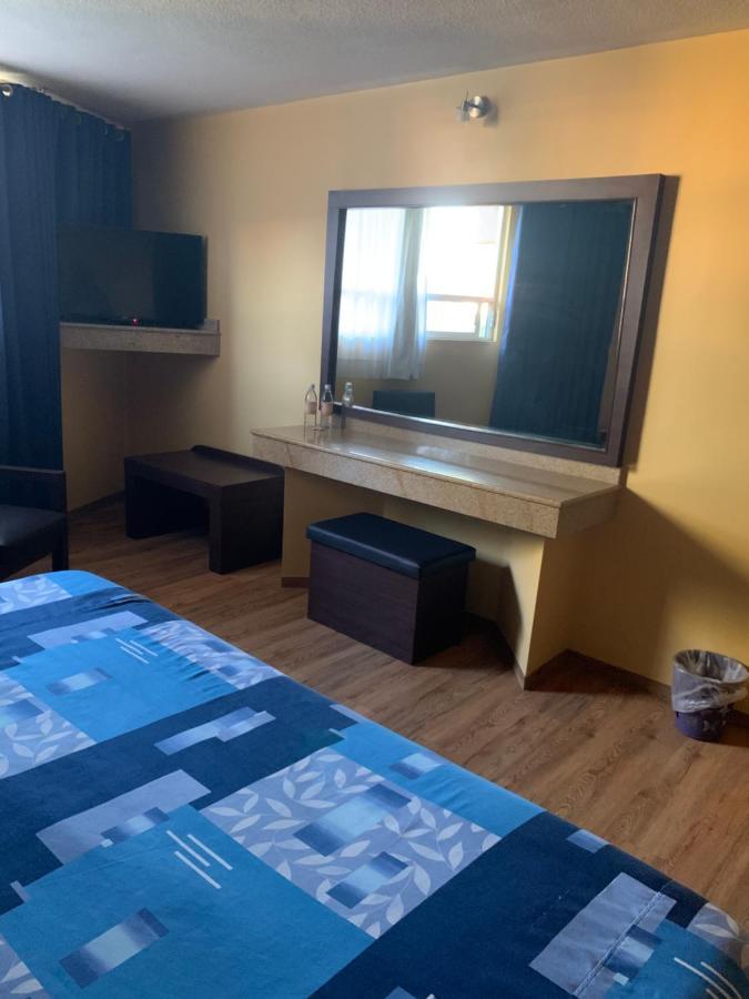 Hotel Emperador De Queretaro Casa Blanca La Corregidora 外观 照片
